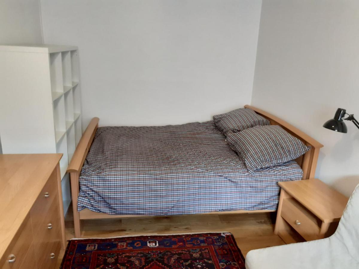 Appartement en plein cœur de Milly-la-Forêt Extérieur photo