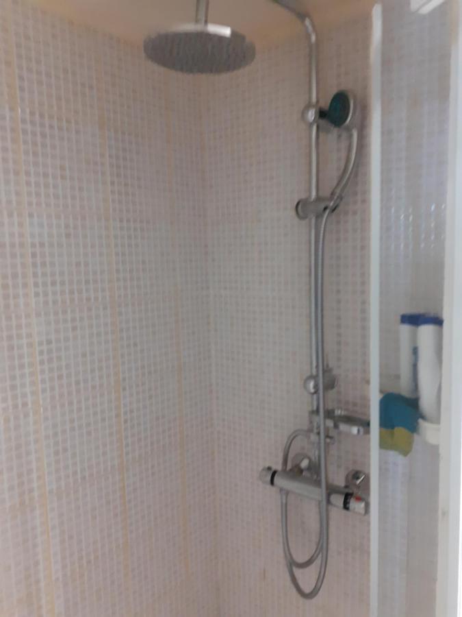 Appartement en plein cœur de Milly-la-Forêt Extérieur photo